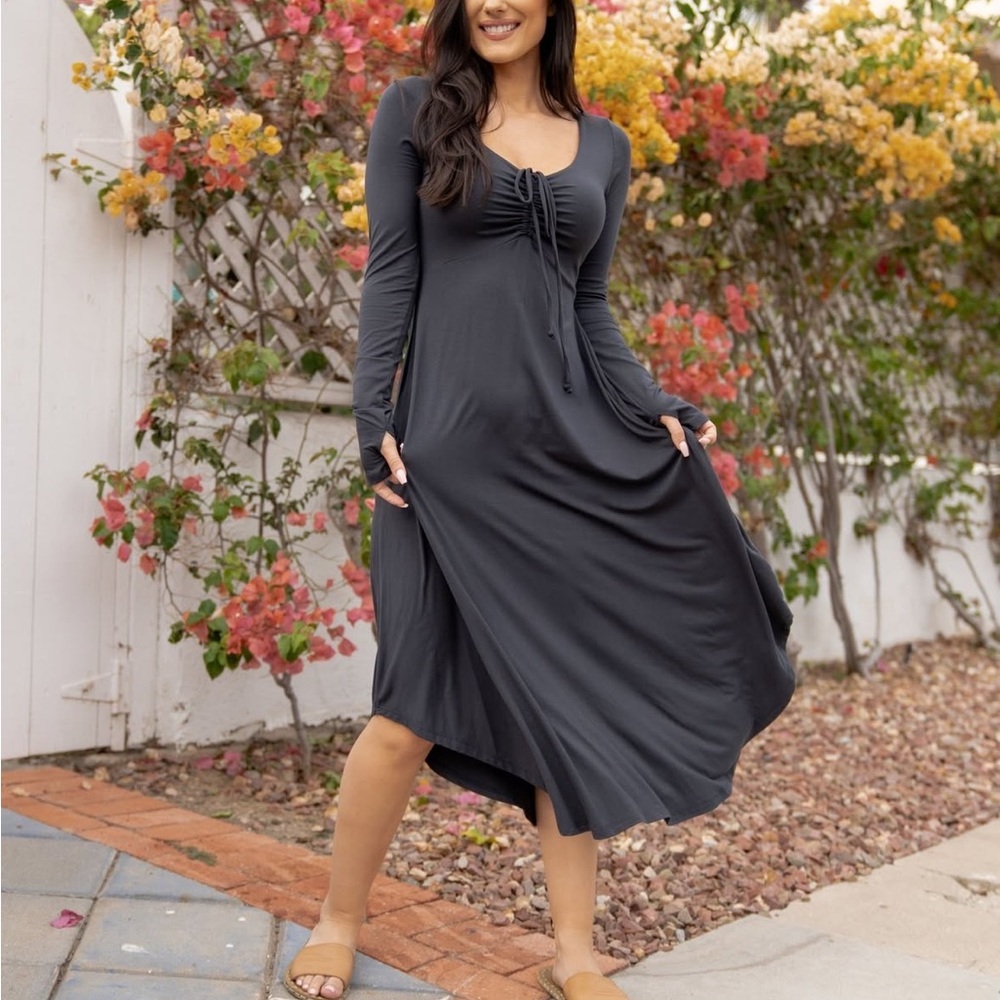 Elegant Dark Gray Long Sleeve Dress